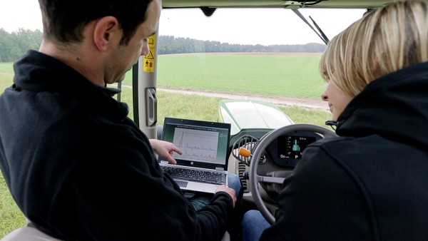 Schaeffler provides all-round service for agricultural engineering.